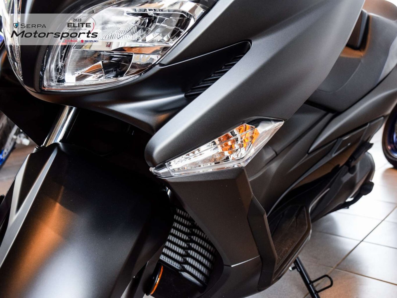 2024 Suzuki Burgman 400 + HST & LIC