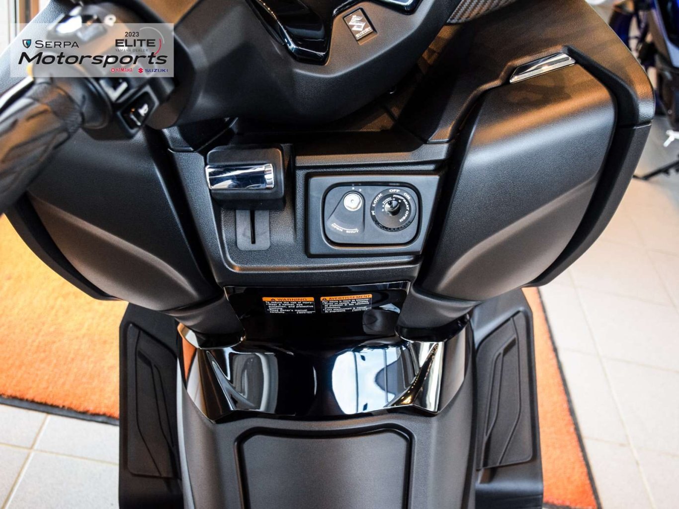 2024 Suzuki Burgman 400 + HST & LIC