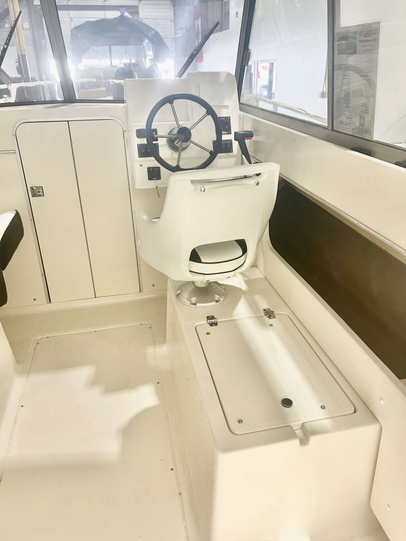 2025 Double Eagle 206EXT with Yamaha F200XD