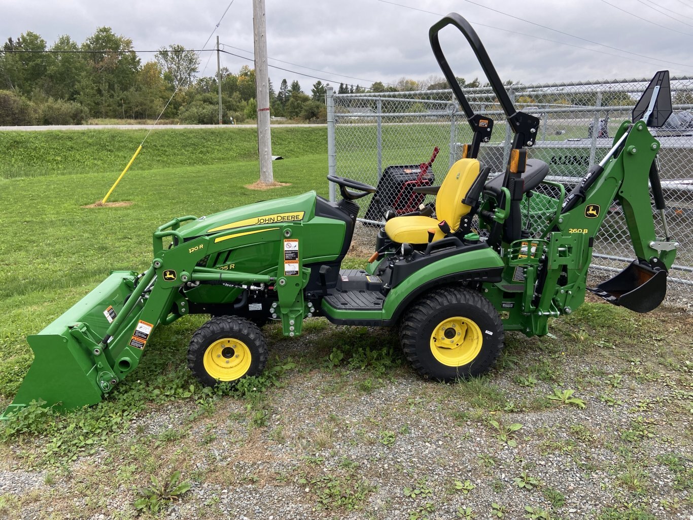 2024 john deere 1025r no backhoe