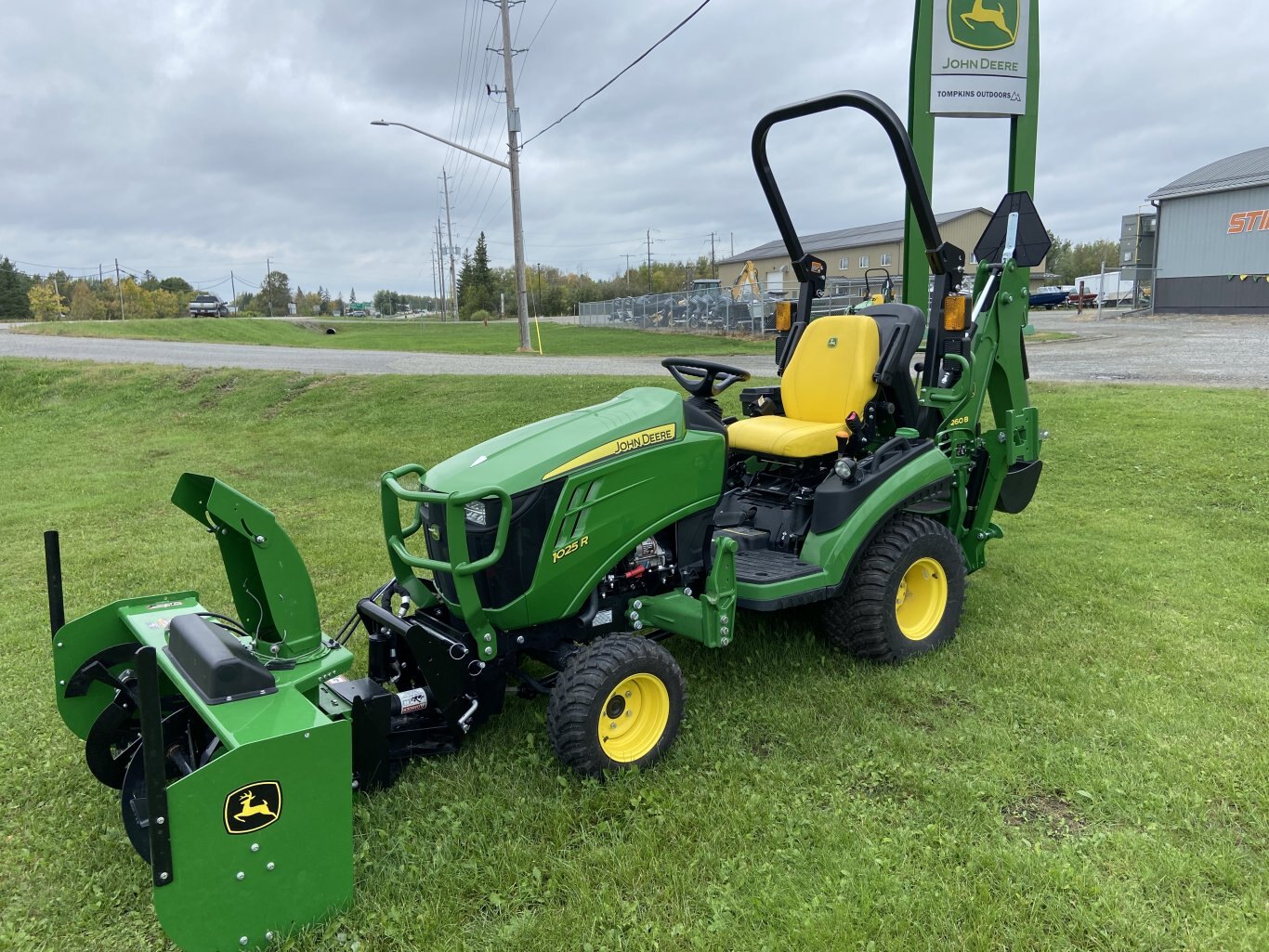 2024 john deere 1025r with backhoe and 54snowblower