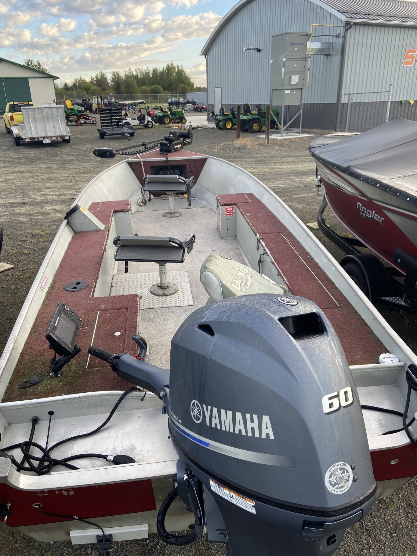 Lund 18' alaskan yamaha f60