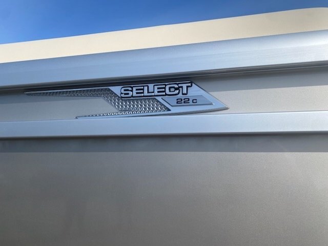 SUNCATCHER SELECT 22RC YAMAHA F90LB