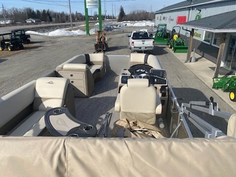 SUNCATCHER SELECT 22RC YAMAHA F90LB