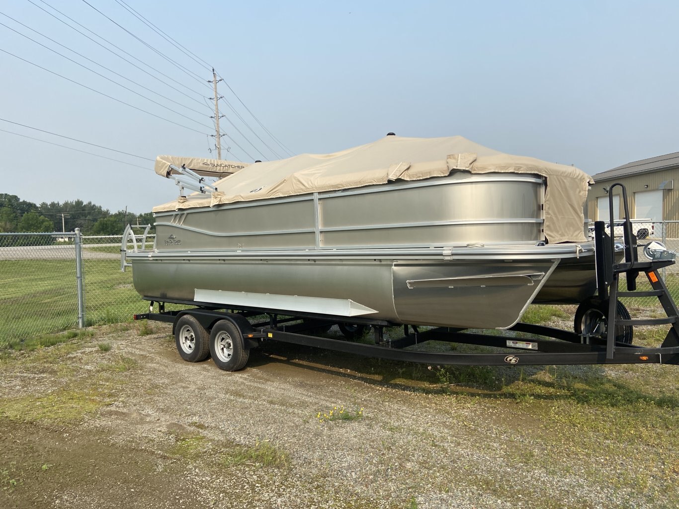 SUNCATCHER SELECT 22RC YAMAHA F90LB