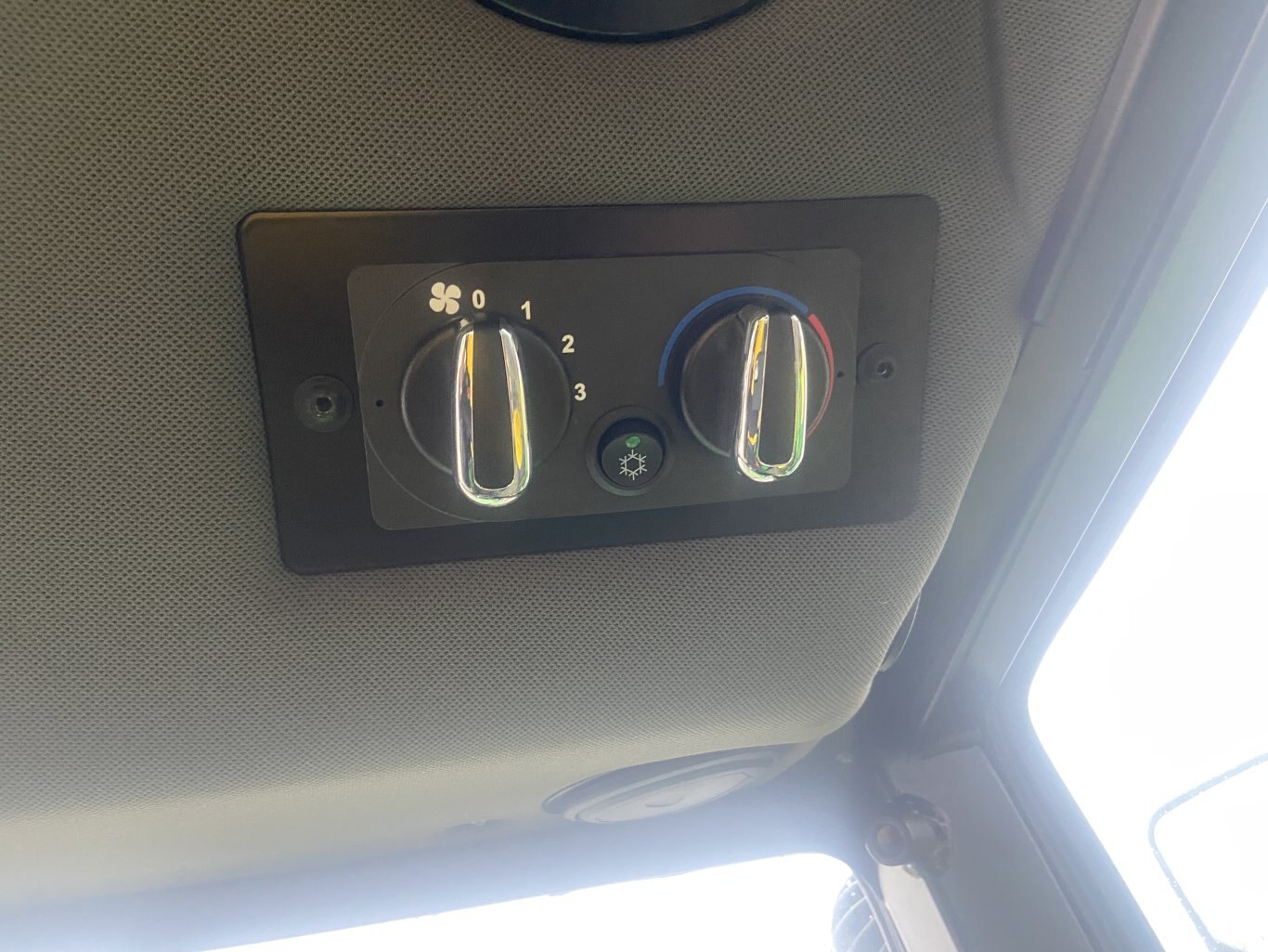 new john deere 1m25 with hvac cab