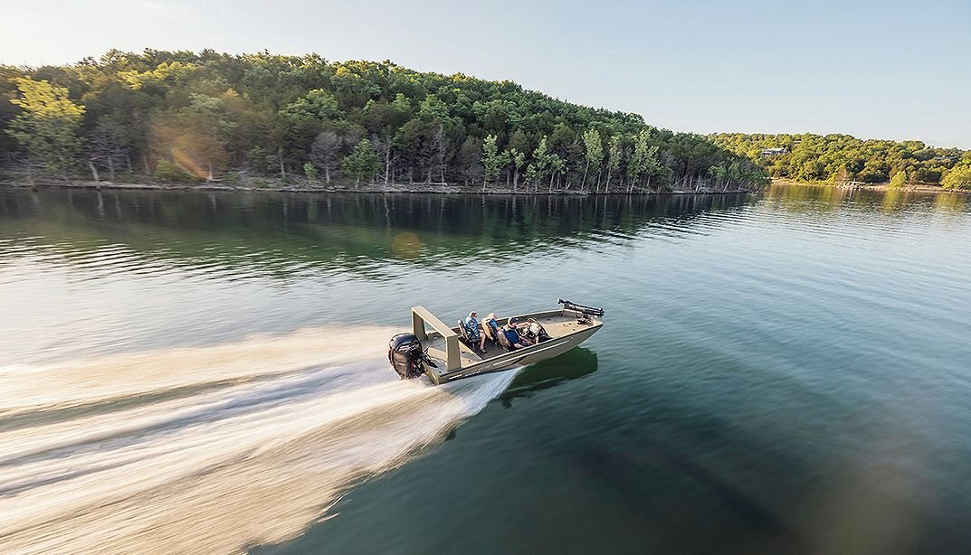 Lowe Boats OUTLET 20 Orange Riot