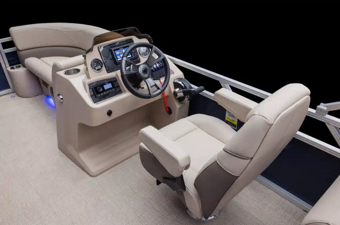 2024 Avalon VLS Quad Lounge 19 FT