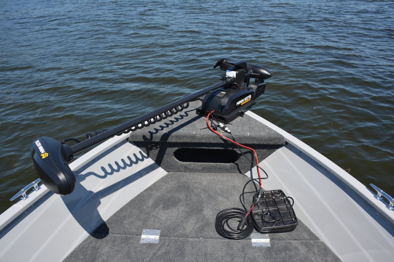 2025 Smoker Craft Resorter 151