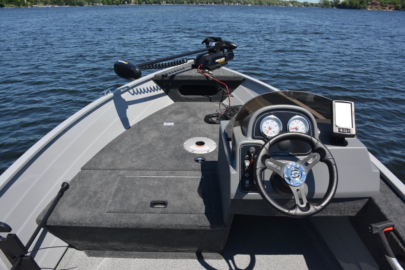 2025 Smoker Craft Resorter 151