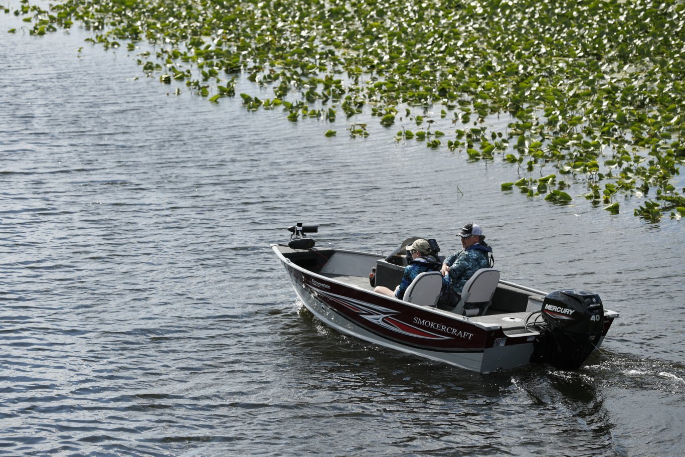 2025 Smoker Craft Resorter 151