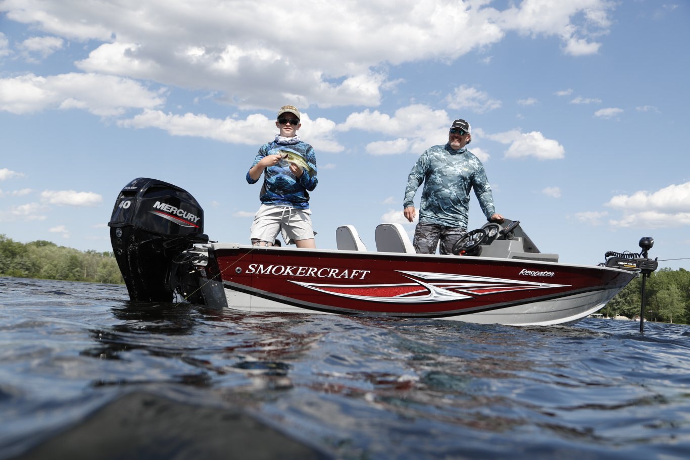 2025 Smoker Craft Resorter 151