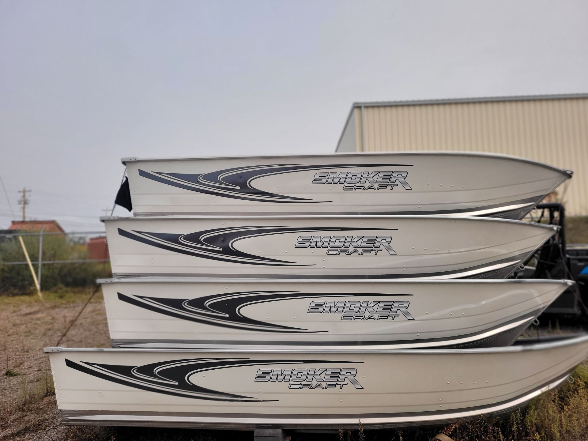2024 Alaskan 15 TS DLX SPLIT SEAT