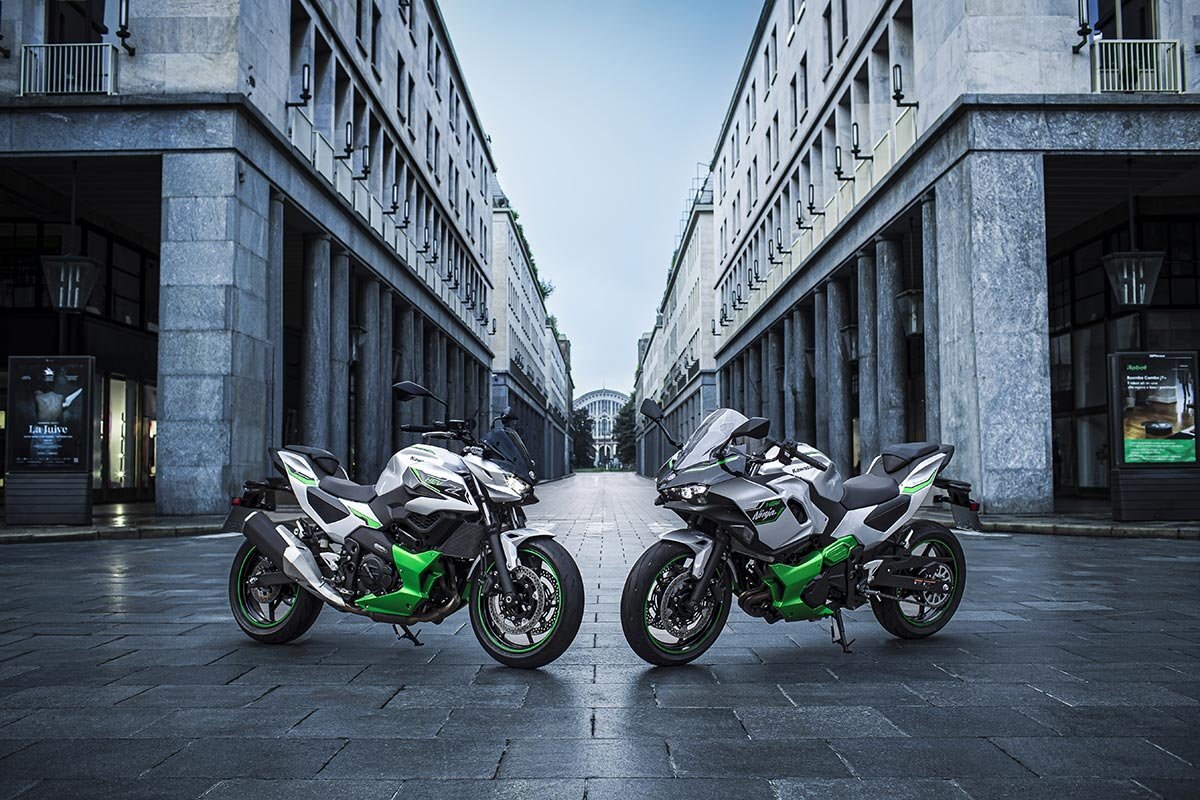 2024 Kawasaki NINJA 7 HYBRID