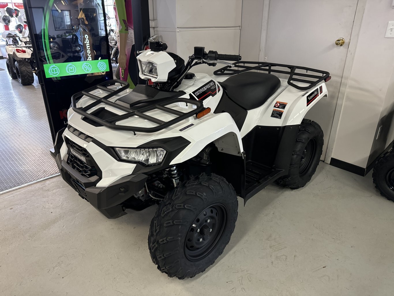 2025 Kawasaki BRUTE FORCE 450 - Bright White