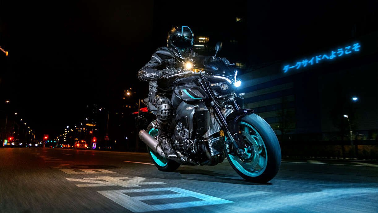 2024 Yamaha MT 10 Midnight Cyan