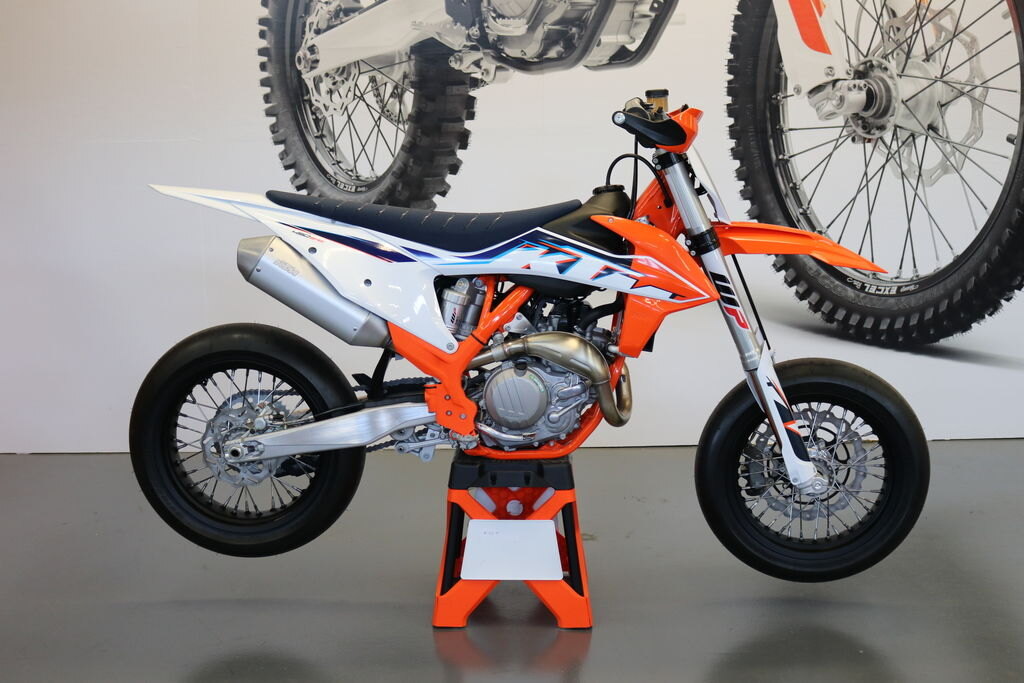 2022 KTM 450 SMR