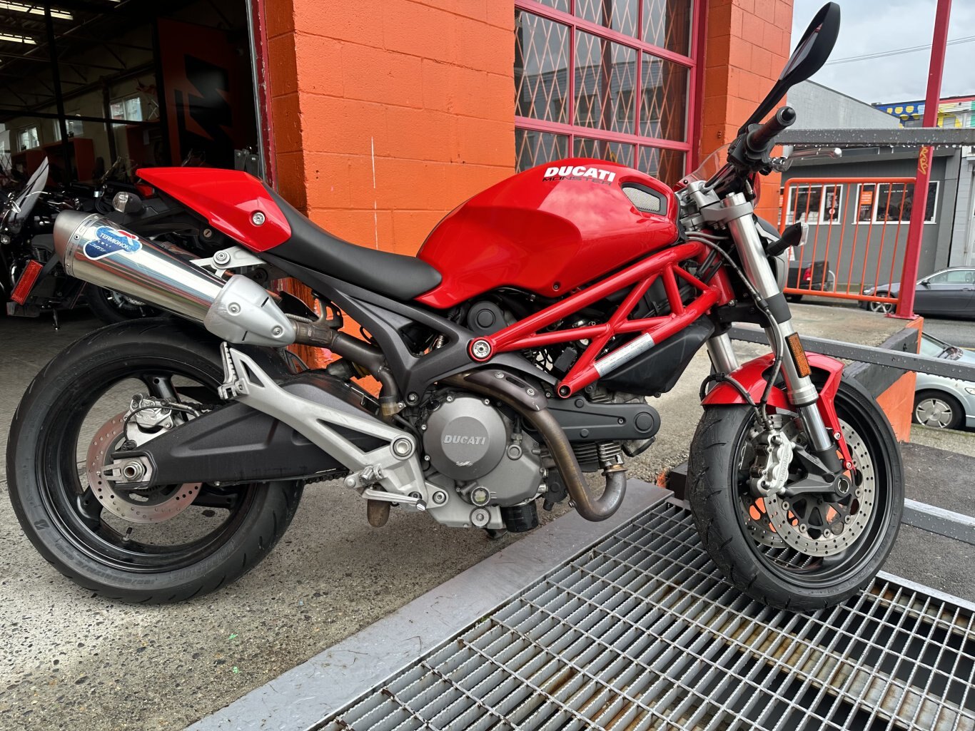 2010 Ducati Monster 696 Red MIS340V Daytona Motorsports Powersports Motorcycle Dealer in Vancouver BC