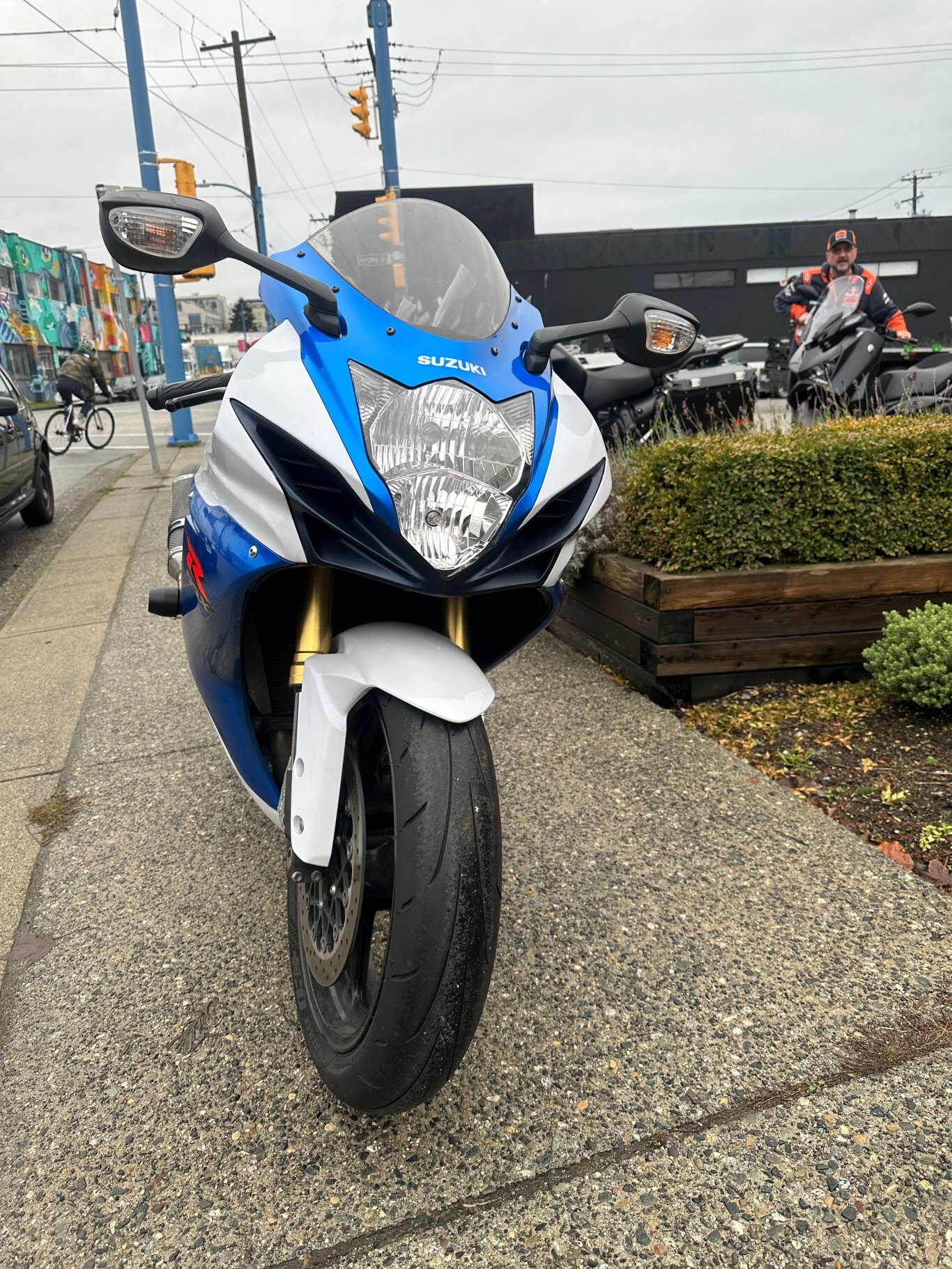 2013 GSX R750 Blue