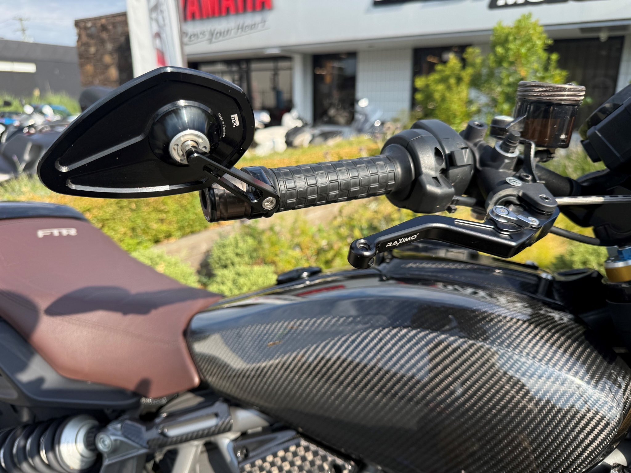 2023 Indian FTR R Carbon Fiber