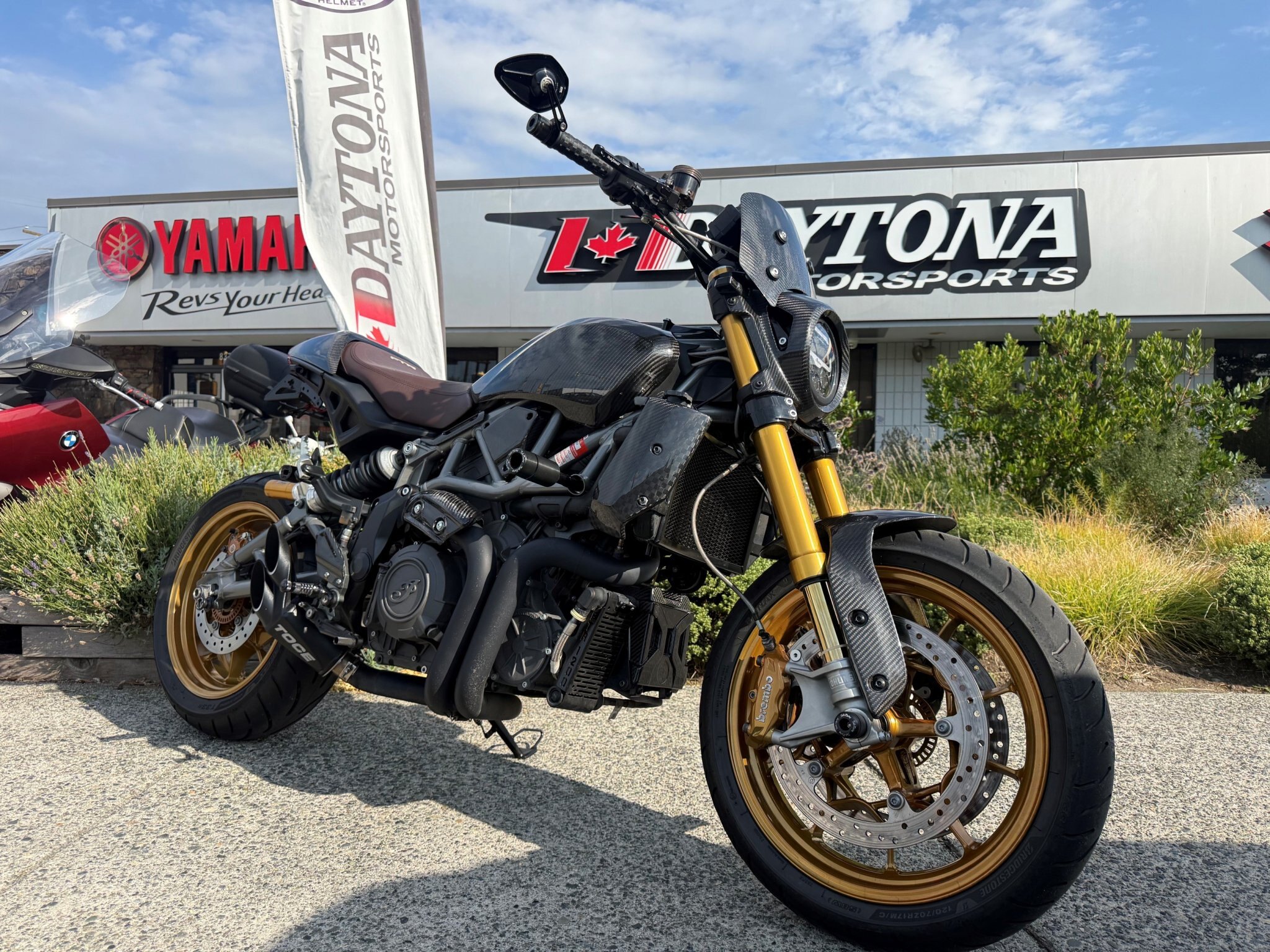 2023 Indian FTR R Carbon Fiber