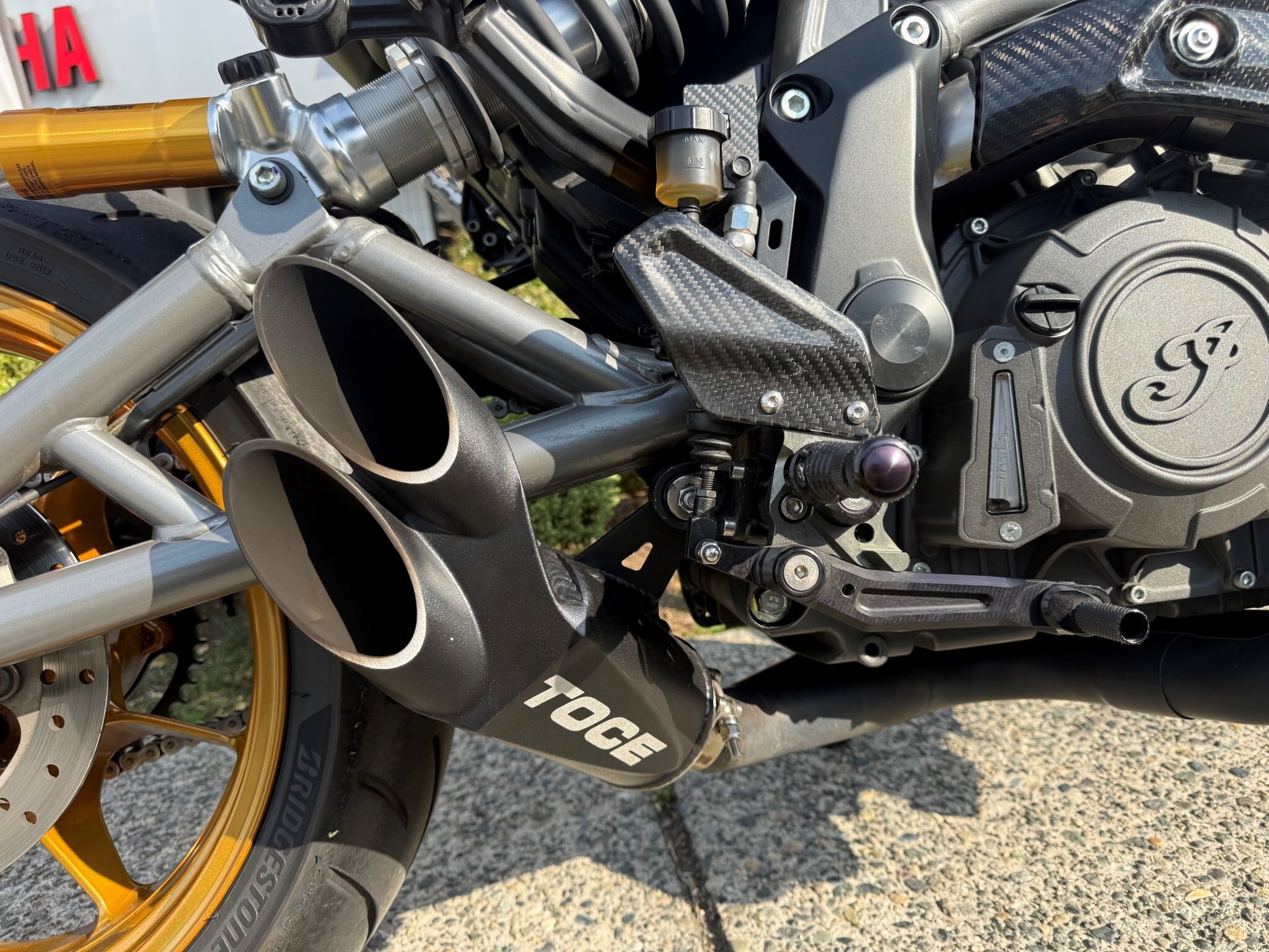 2023 Indian FTR R Carbon Fiber
