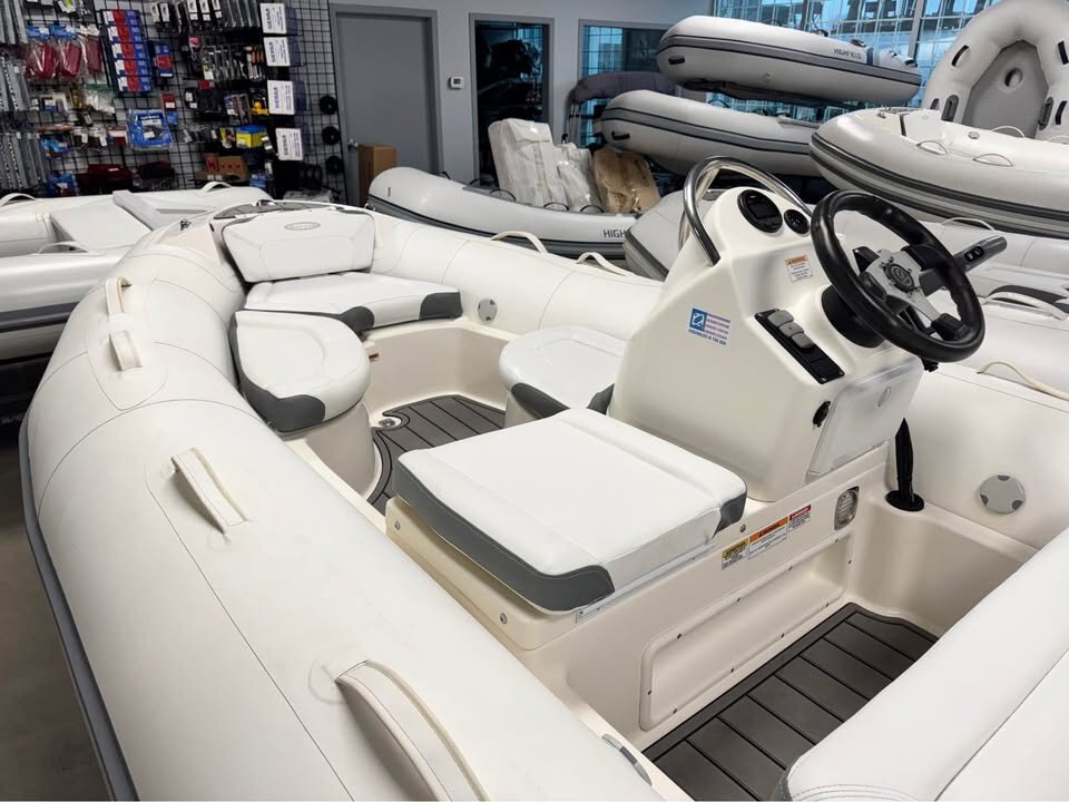 2022 Zodiac Yachtline 440 hypalon With Yamaha F50