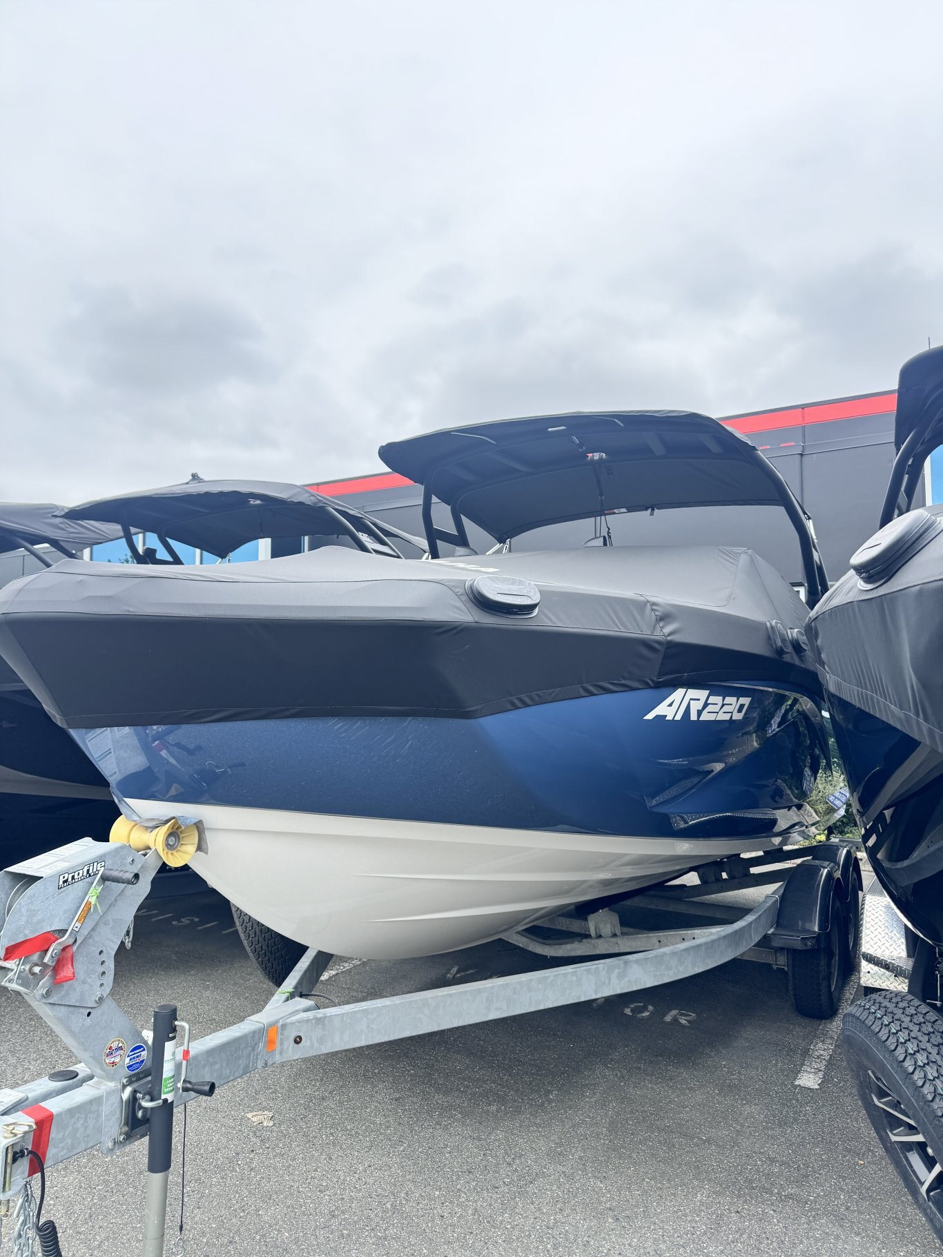 2025 Yamaha AR220 Slate Blue