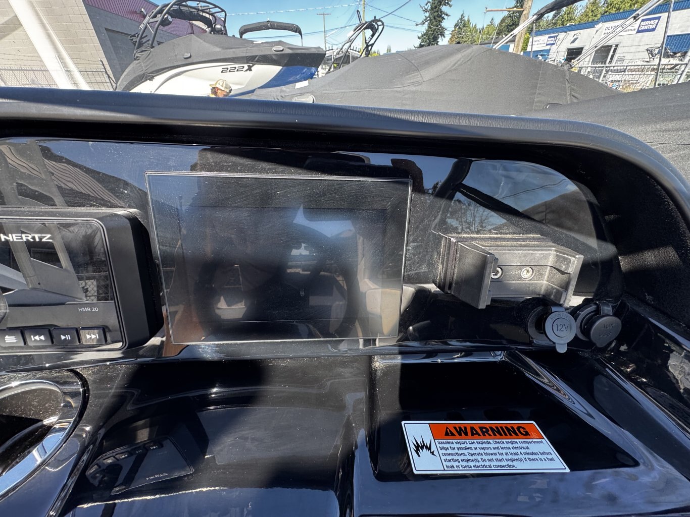 2025 Yamaha 195S Black