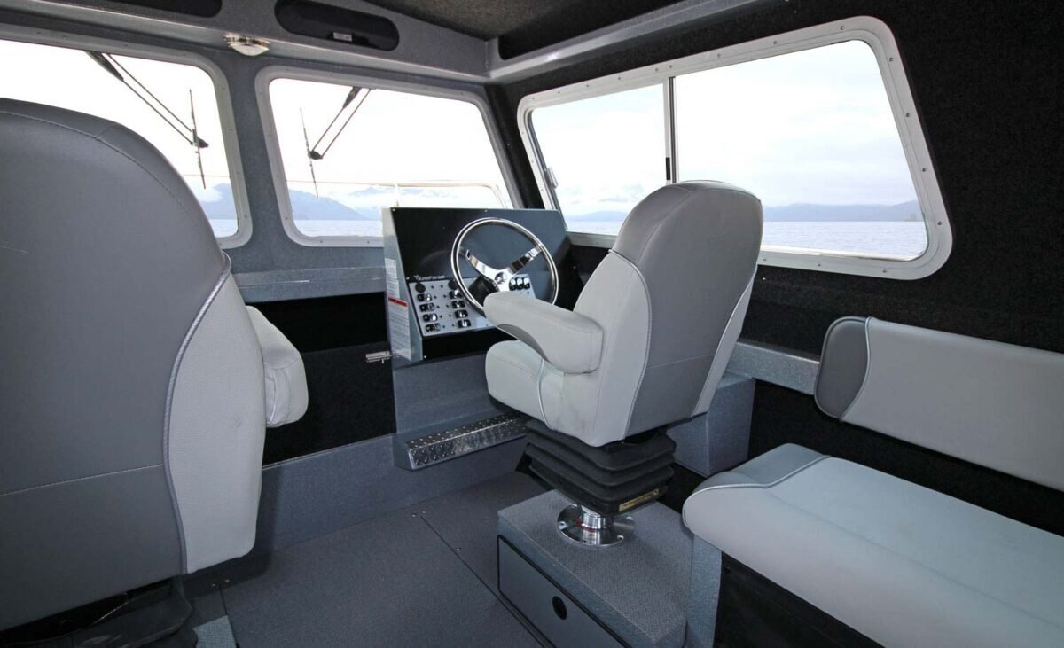 2026 KingFisher 2625 Coastal Express