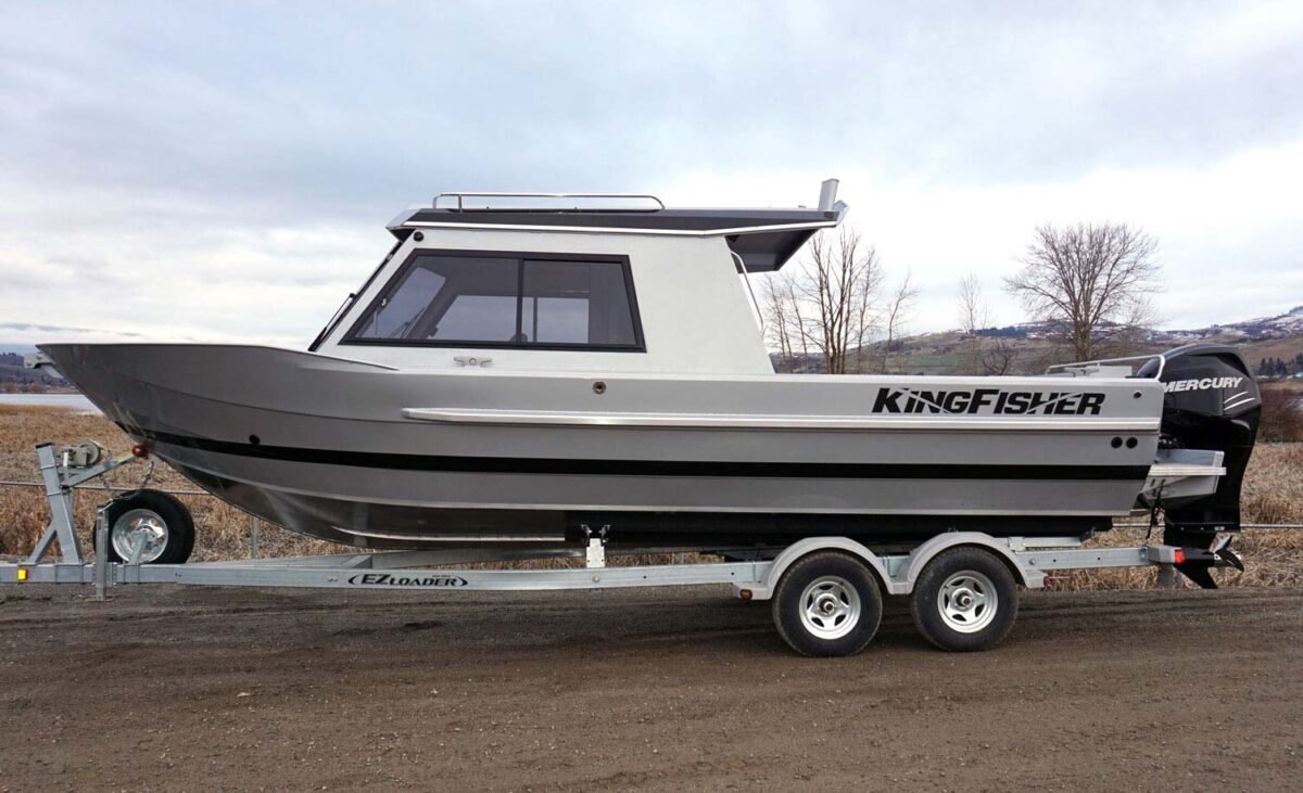 2026 KingFisher 2425 Escape HT Coastal
