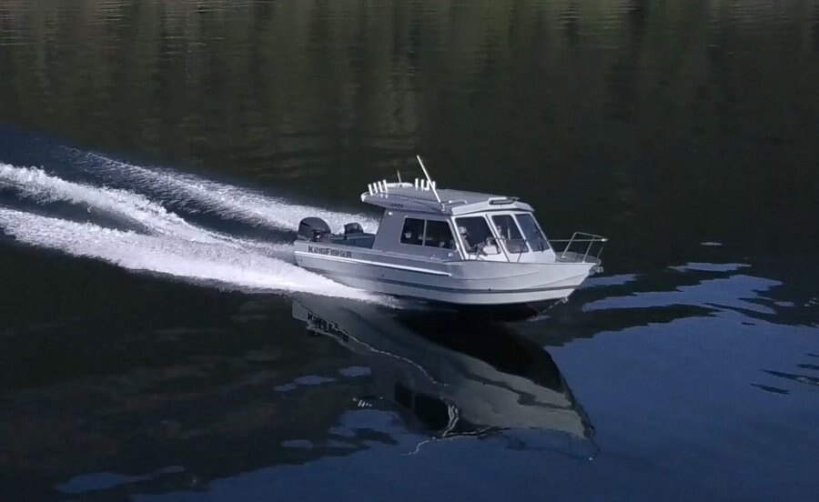 2026 KingFisher 2425 Escape HT Coastal