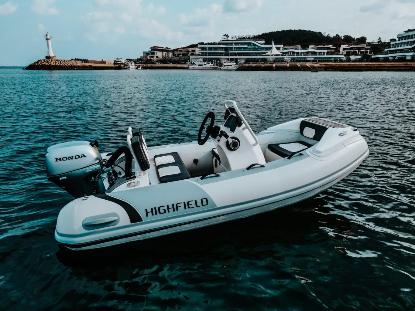 2025 Highfield Sport 300 B B B