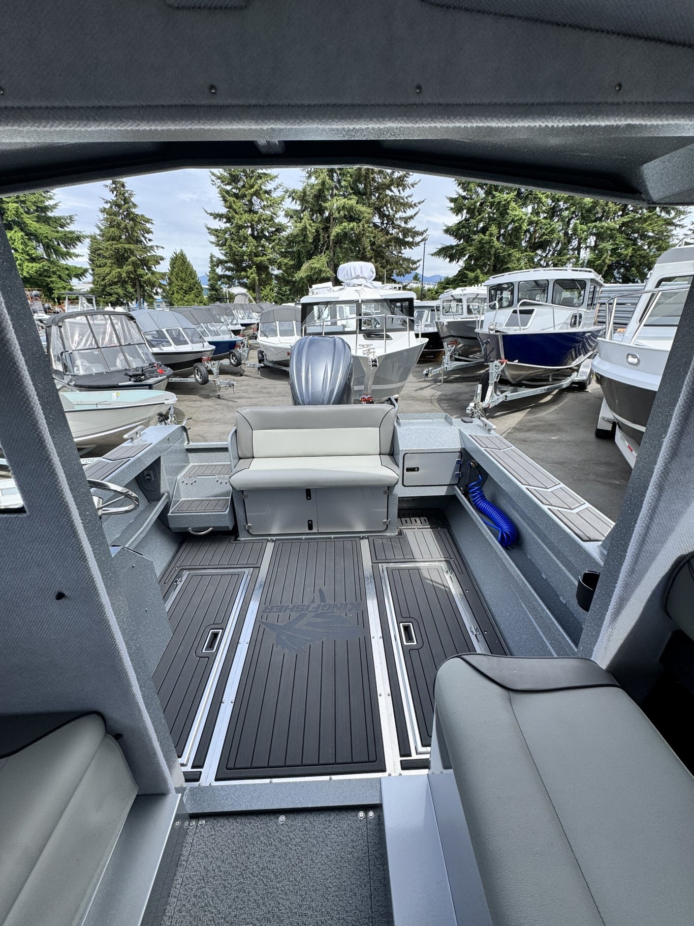 2025 KingFisher 23 XAC