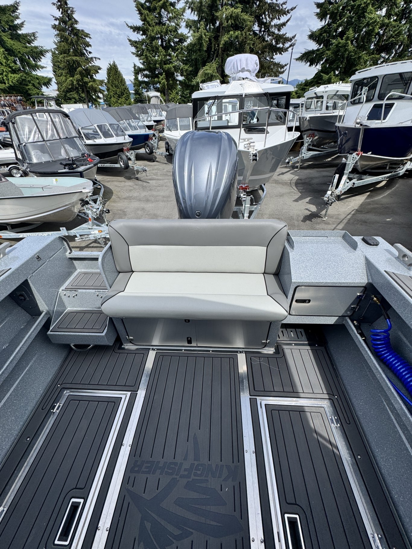 2025 KingFisher 23 XAC