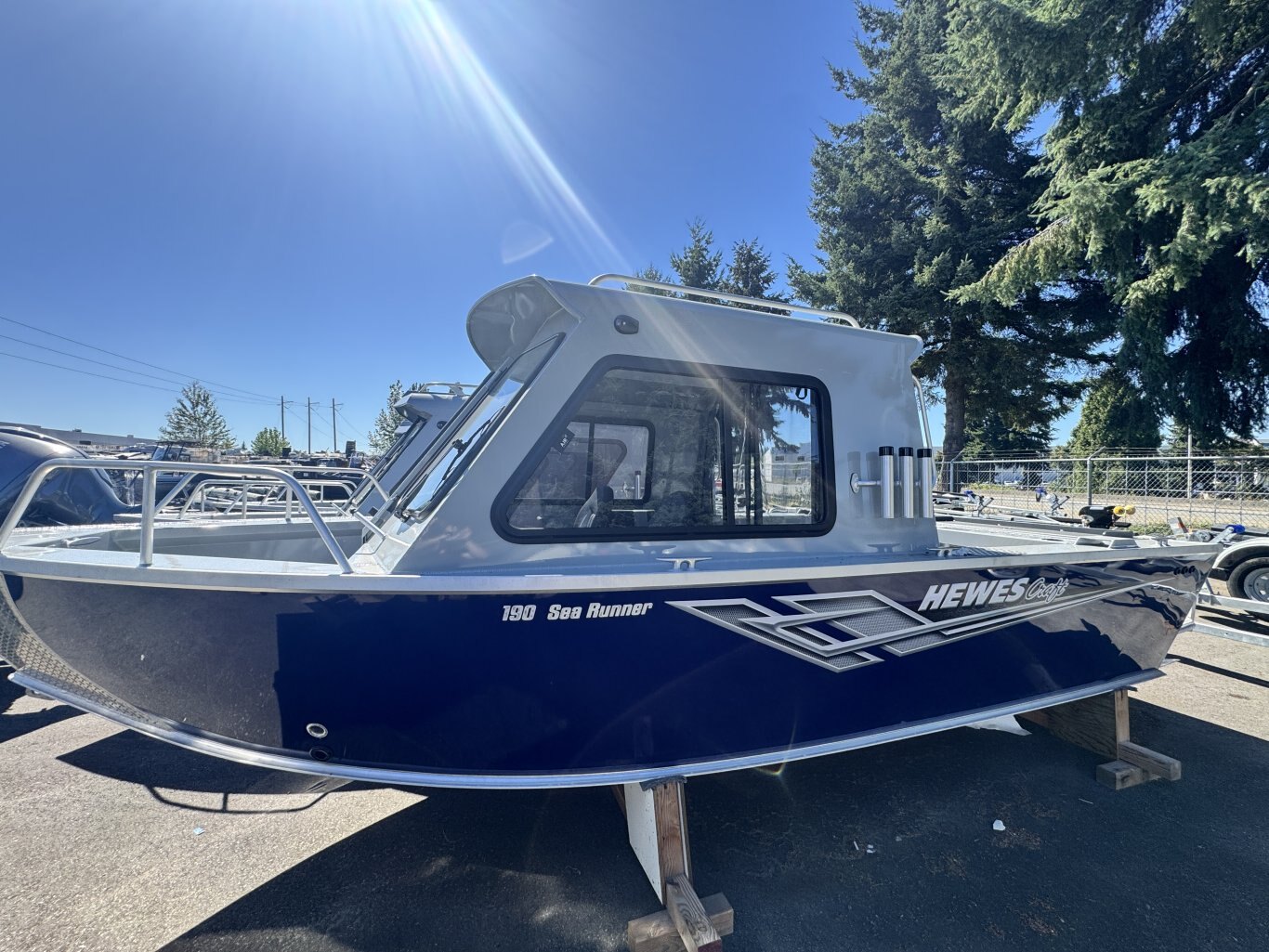 2025 Hewescraft Sea Runner Hard Top 190 SR ET HT