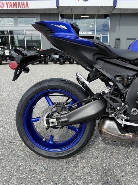 2026 Yamaha YZF R9 Team Yamaha Blue