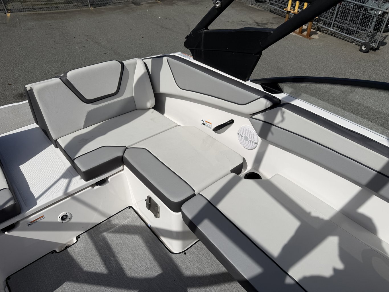 2025 Yamaha AR220 Slate Blue