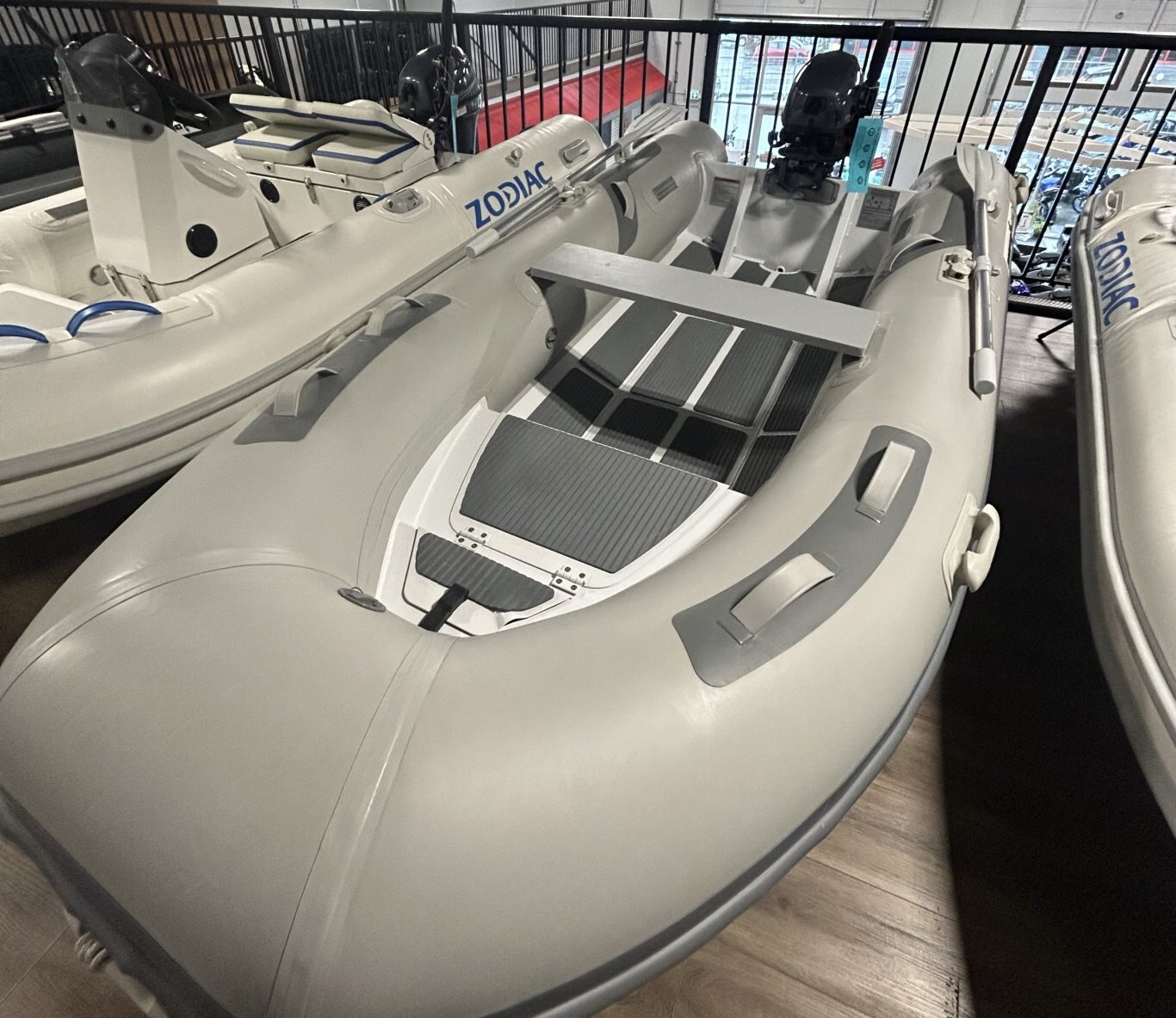 Pacific Wave PW 330 DB Hypalon