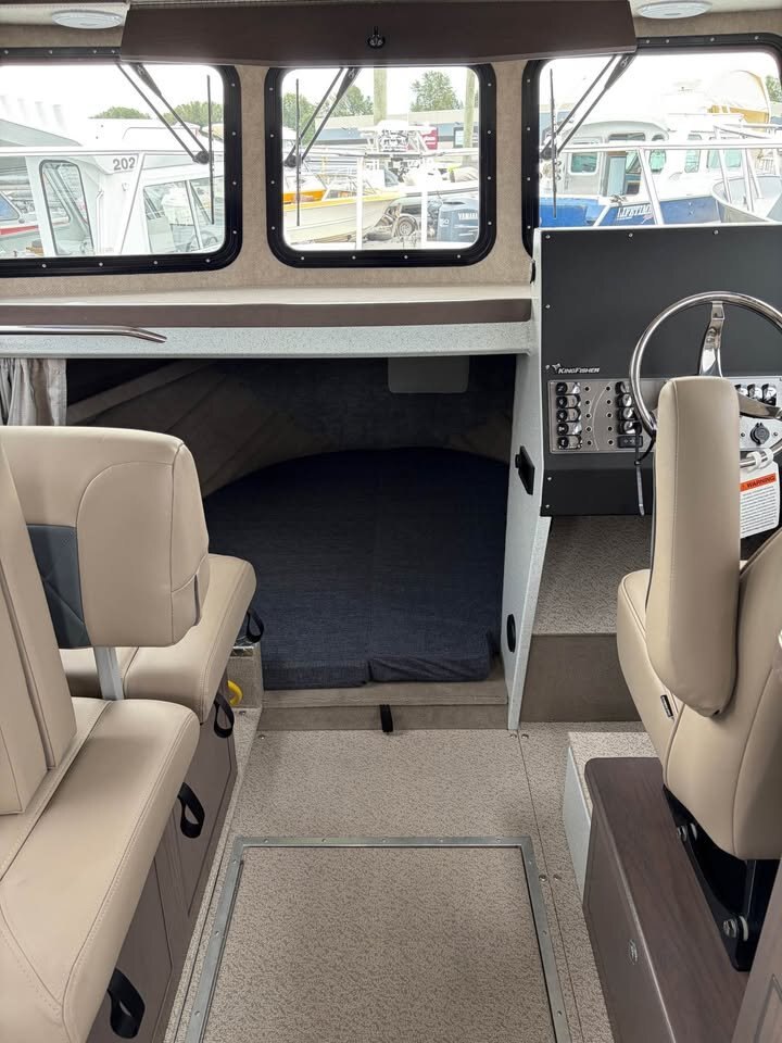 2026 KingFisher 3025 XRS Offshore