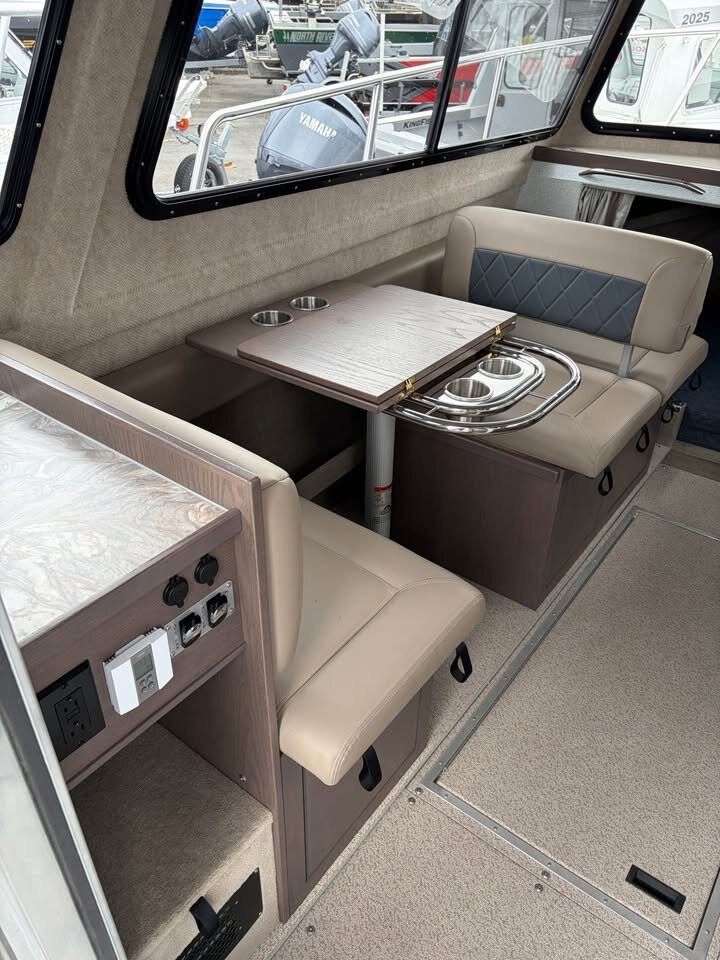 2026 KingFisher 3025 XRS Offshore