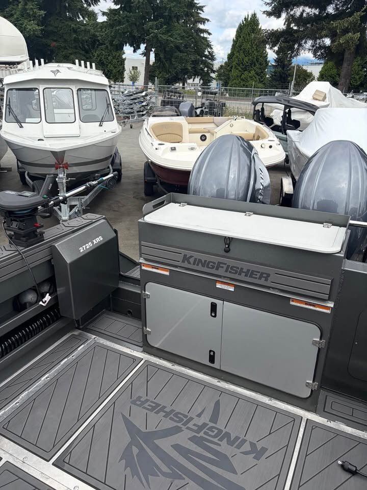 Used 2025 KingFisher 2725 XRS