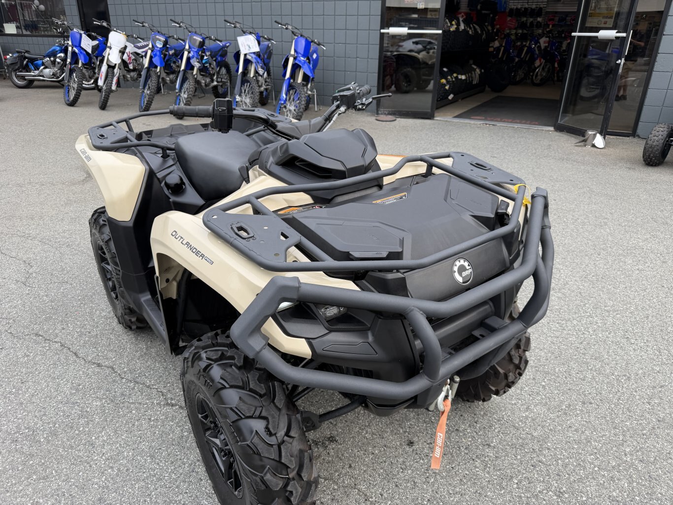 2025 Can Am Outlander Pro HD5 desert tan