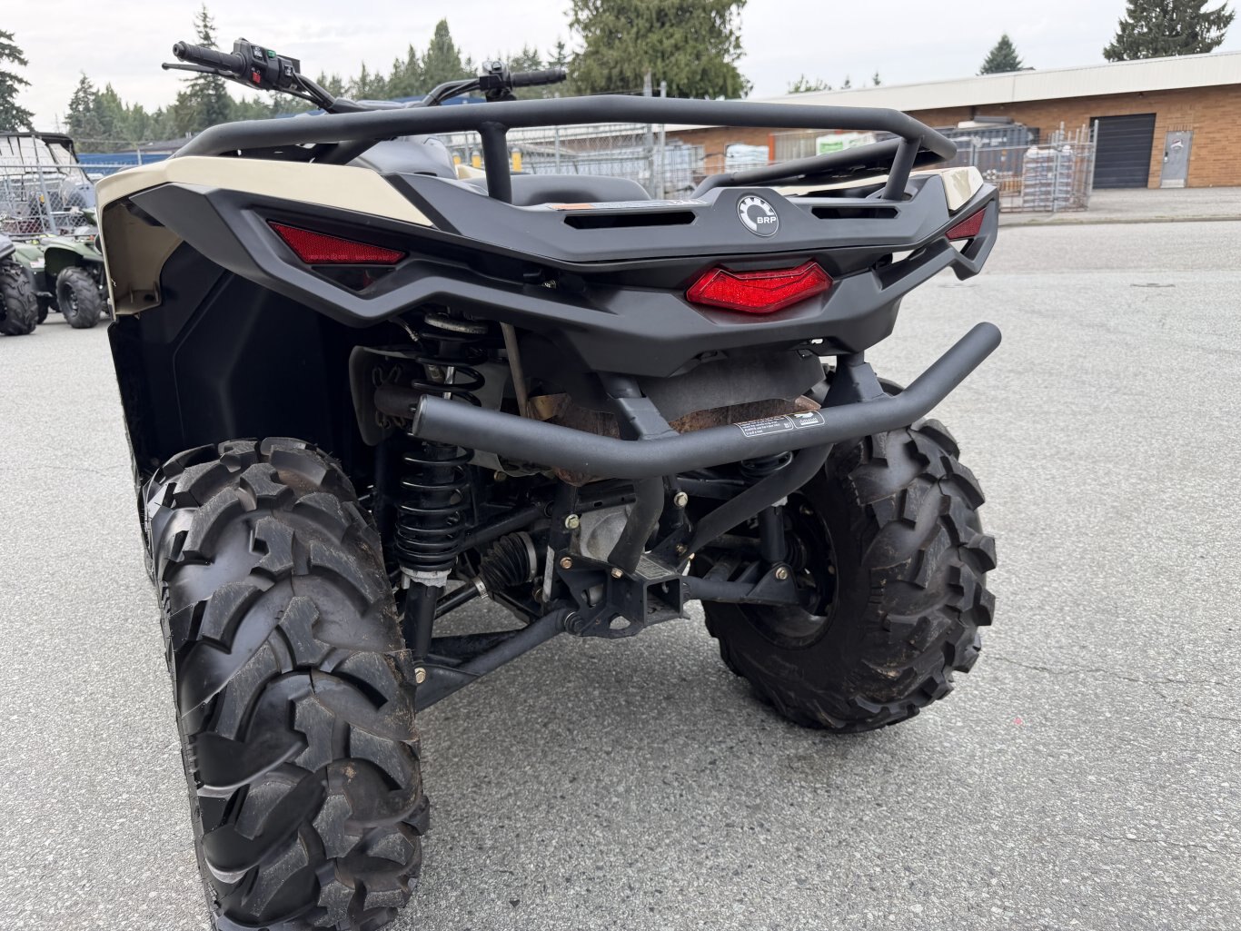 2025 Can Am Outlander Pro HD5 desert tan