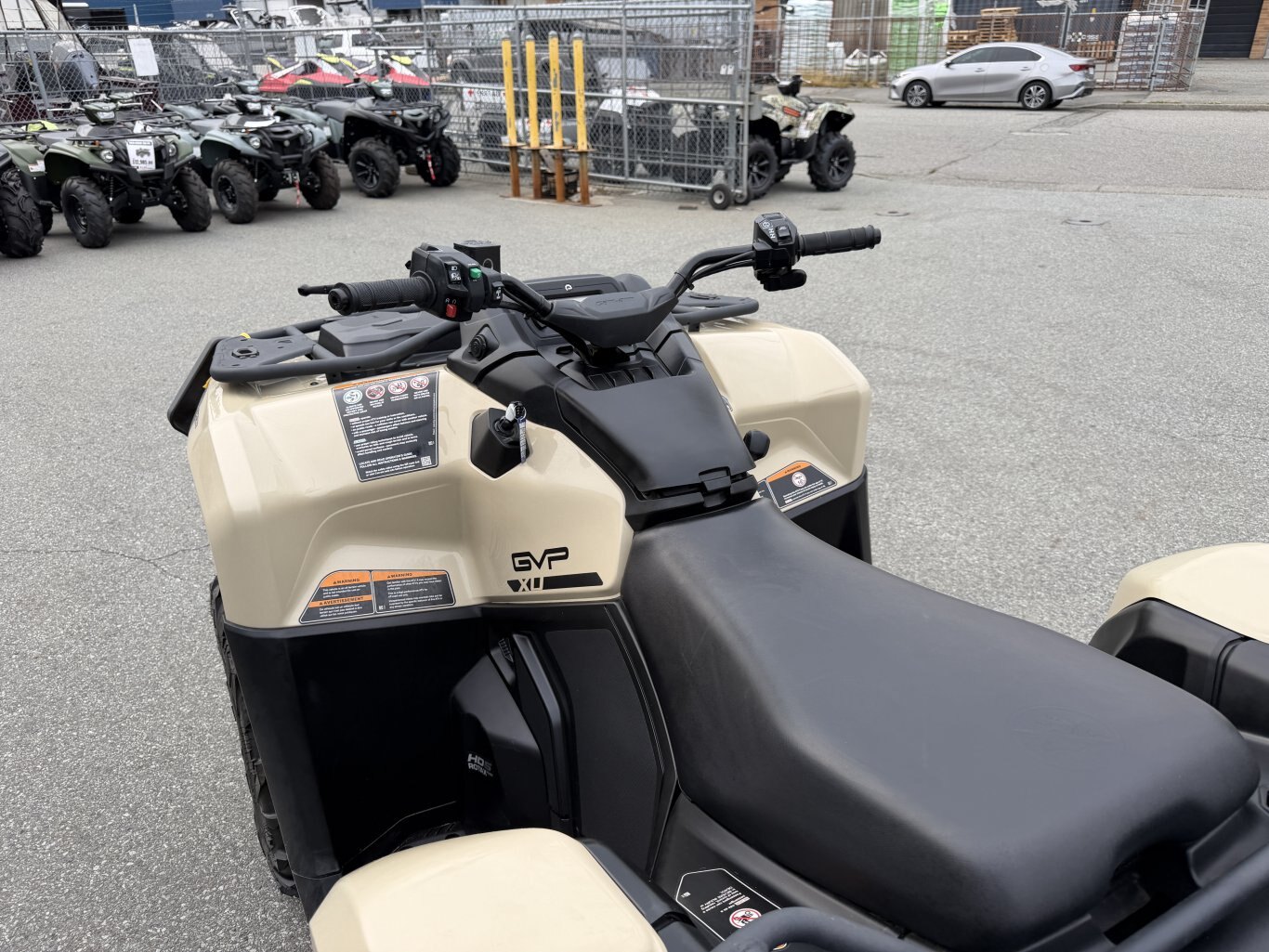 2025 Can Am Outlander Pro HD5 desert tan