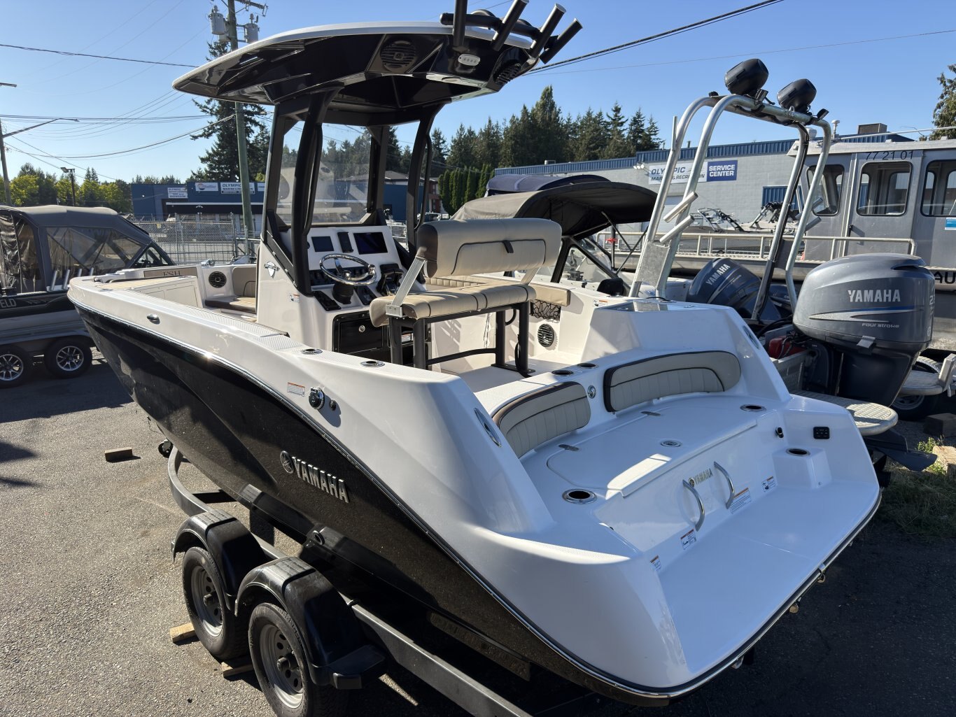 2024 Yamaha 222 FSH SPORT E Black