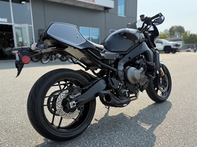 2024 Yamaha XSR900 Raven
