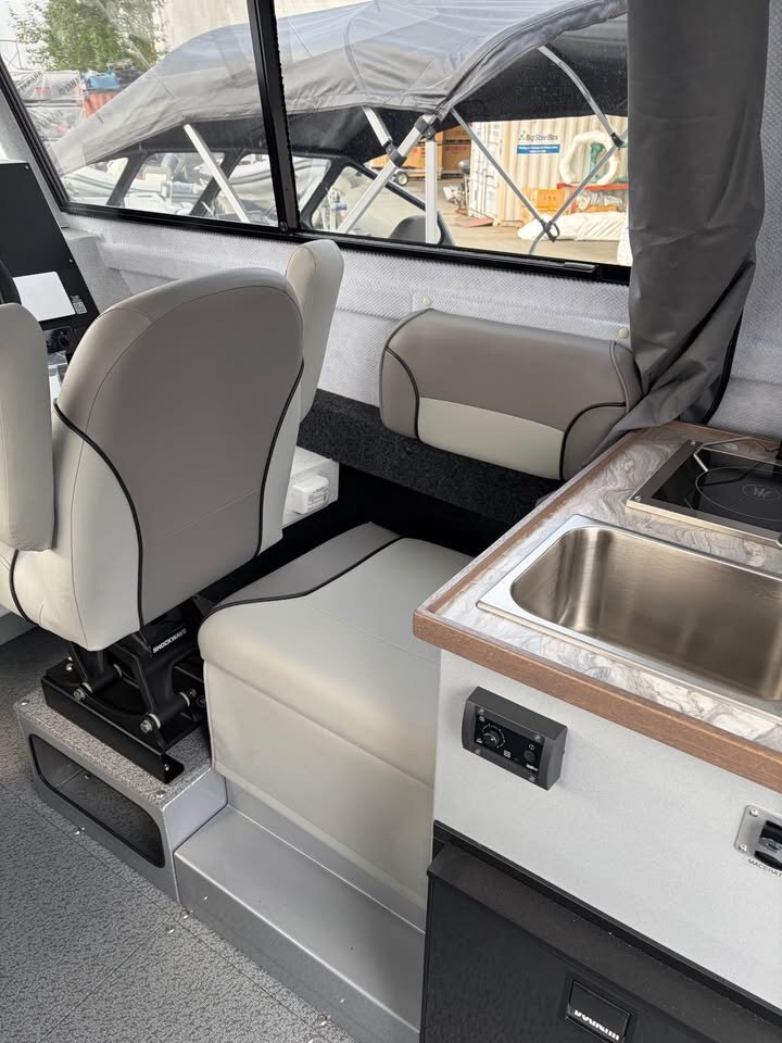 2027 KingFisher 25 XAC