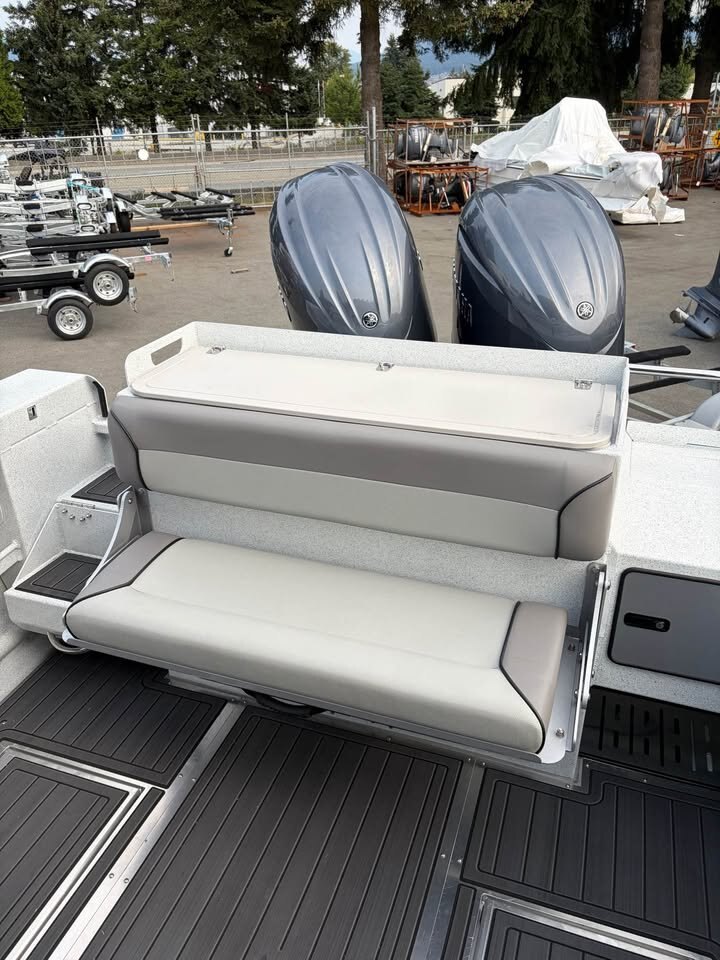 2027 KingFisher 25 XAC