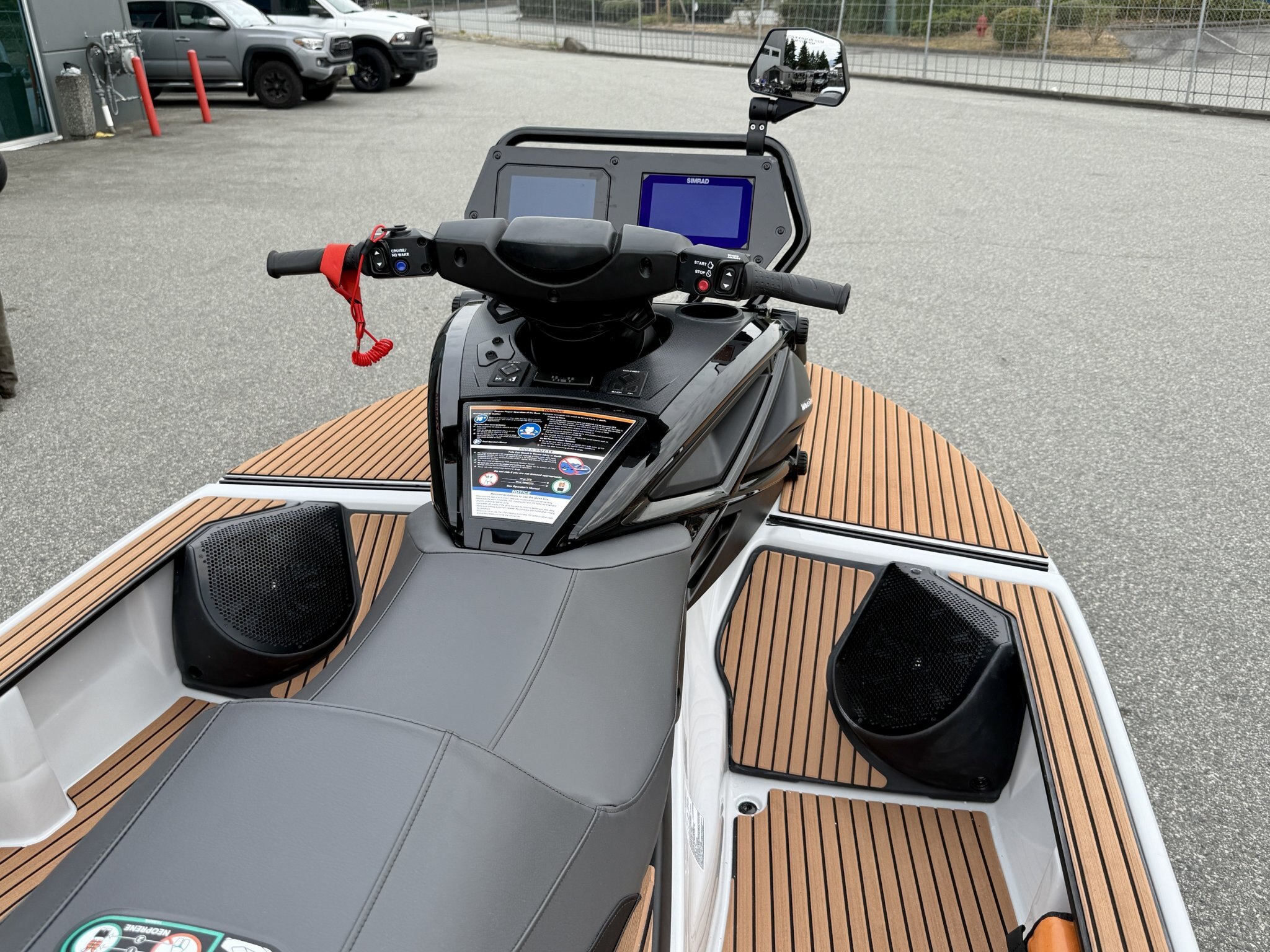 2026 Yamaha Crosswave Mist Grey